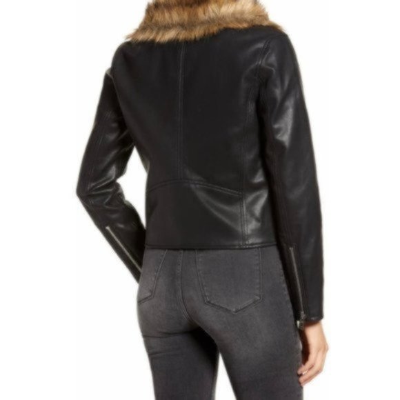 BLANKNYC Night Fever Faux Leather Black Moto Jacket with Fur Trim NWT XS - Picture 4 of 11